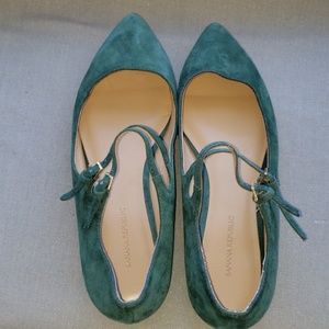 Banana Republic Flats